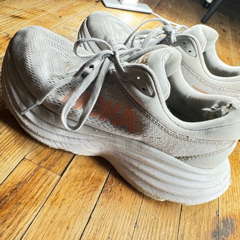 Hoka Cream Sneakers with Cushioned Sole and Breathable Mesh